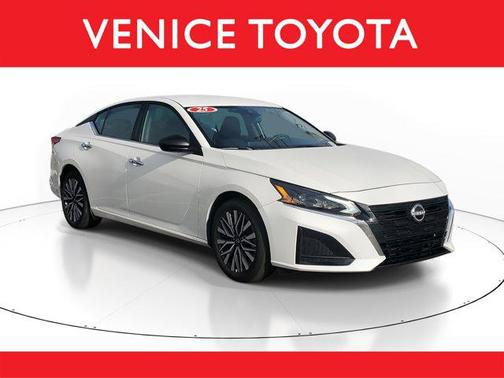 2025 Nissan Altima SV FWD