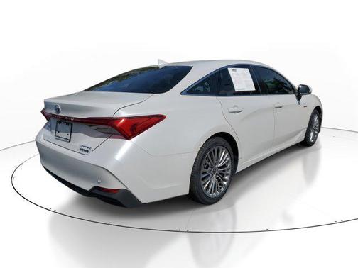 2020 Toyota Avalon Hybrid Limited