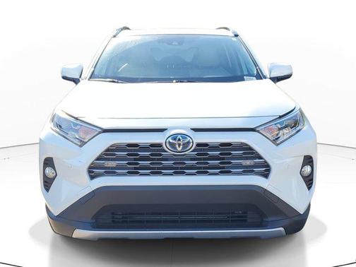 2020 Toyota RAV4 Hybrid SE