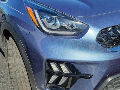 Horizon Blue 2021 Kia Niro Touring SE