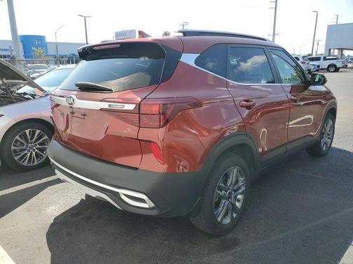 2021 Kia Seltos S