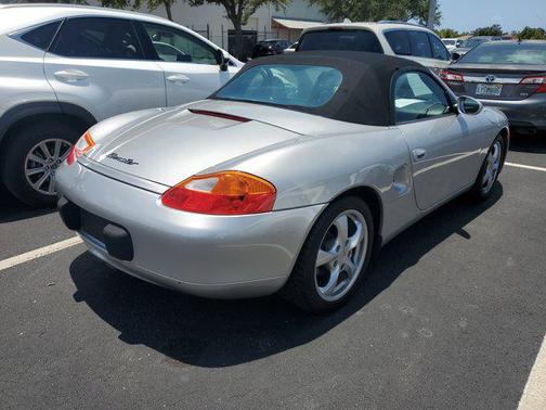 2001 Porsche Boxster Base