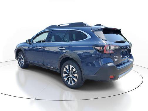 2023 Subaru Outback Touring