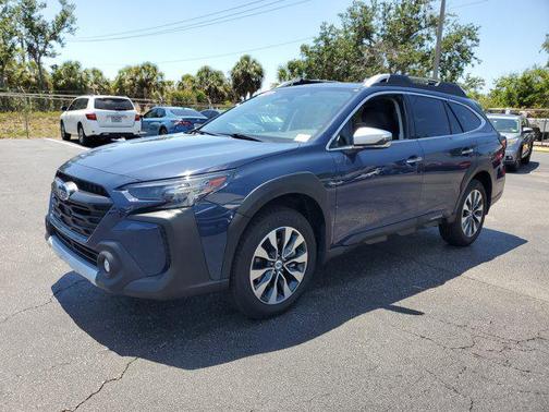 2023 Subaru Outback Touring