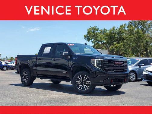 2023 GMC Sierra 1500 AT4