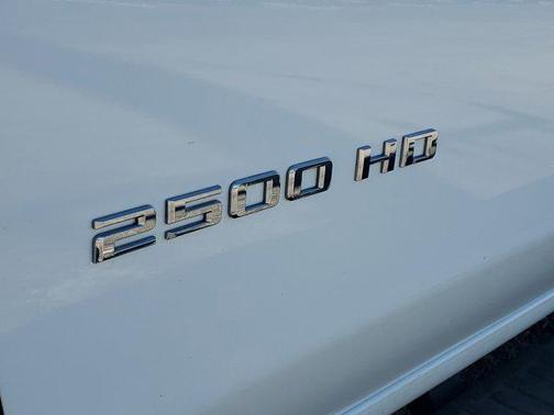 2020 Chevrolet Silverado 2500 Custom