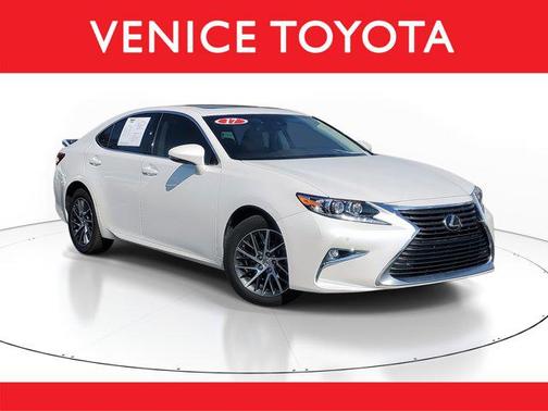 2017 Lexus ES 350 Base