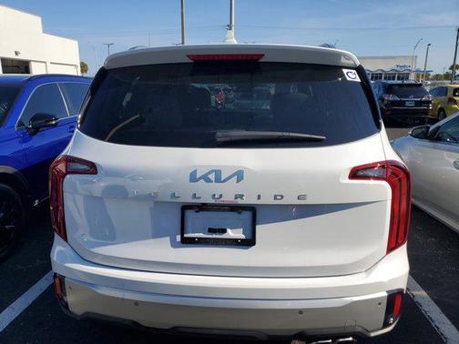 2024 Kia Telluride S