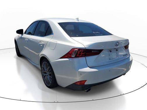 2016 Lexus IS 200t Base