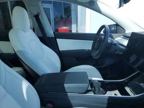 2020 Tesla Model Y Long Range Dual Motor All-Wheel Drive