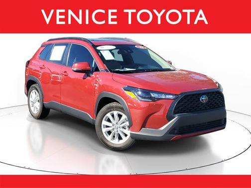 2022 Toyota Corolla Cross LE