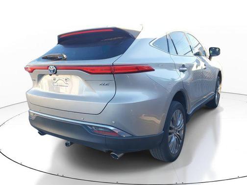 2023 Toyota Venza LE