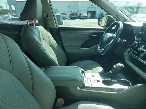 2021 Toyota Highlander Limited