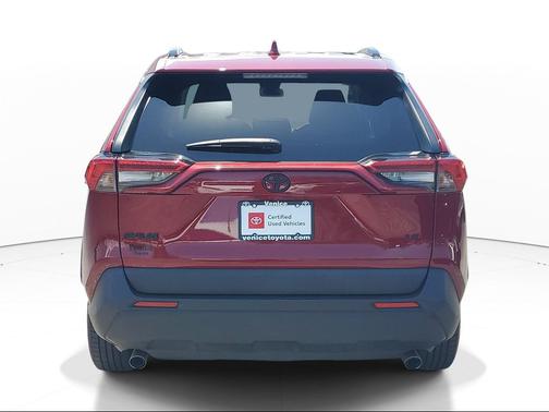 Ruby Flare Pearl 2020 Toyota RAV4 LE