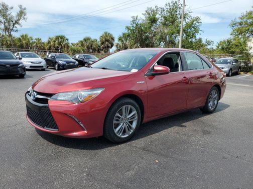 2015 Toyota Camry Hybrid SE