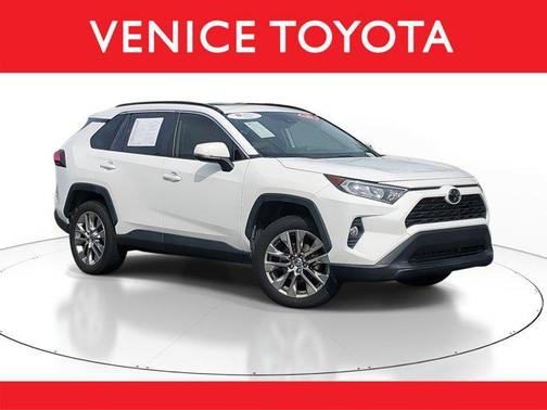 2019 Toyota RAV4 XLE Premium