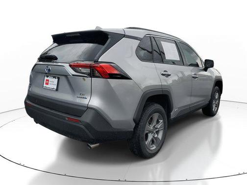 2024 Toyota RAV4 Hybrid SE