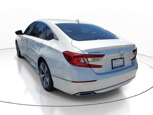 2020 Honda Accord Touring 2.0T
