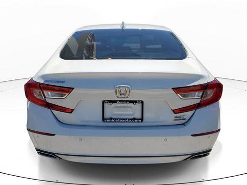 2020 Honda Accord Touring 2.0T