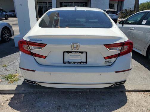 2020 Honda Accord Touring 2.0T