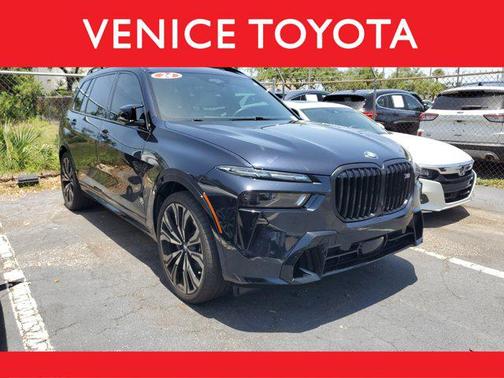 2024 BMW X7 M60i