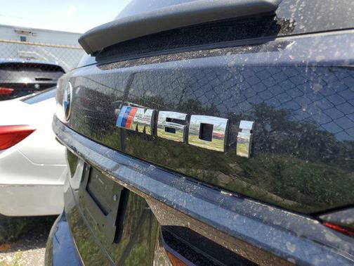 2024 BMW X7 M60i