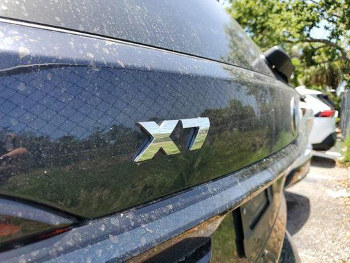 2024 BMW X7 M60i