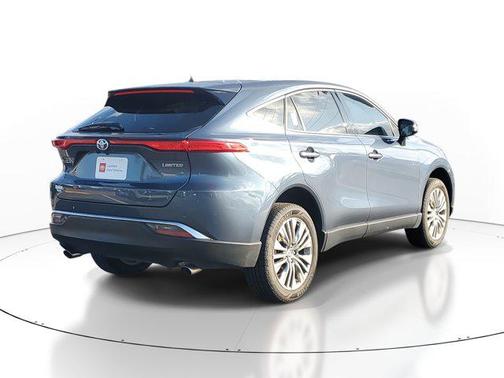 2024 Toyota Venza LE