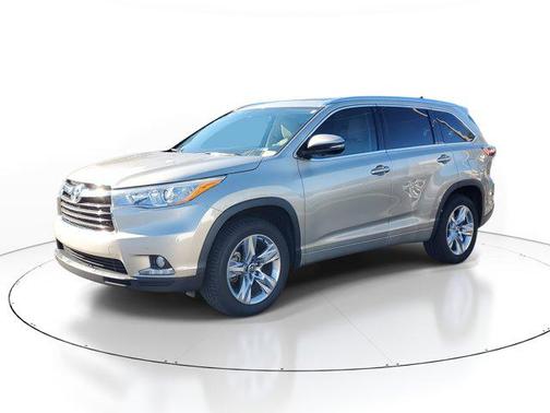 2016 Toyota Highlander Limited Platinum