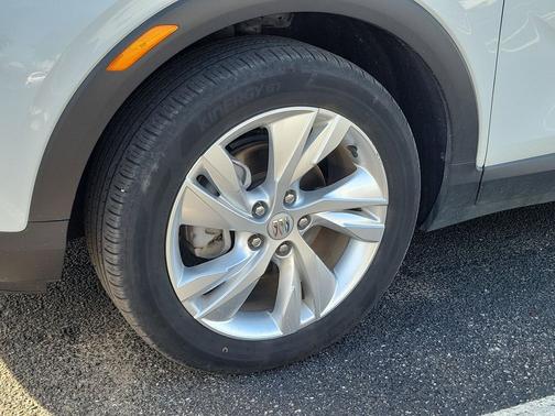 Summit White 2025 Buick Encore GX Preferred