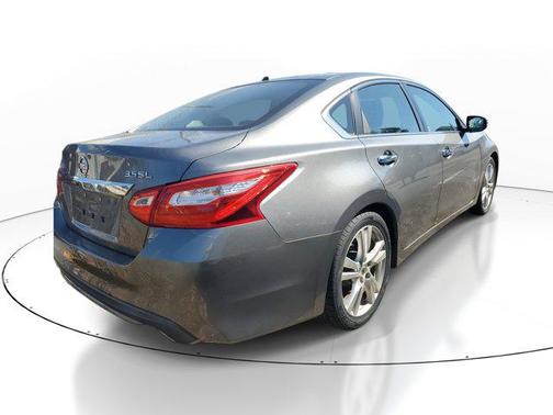 2017 Nissan Altima 3.5 SL