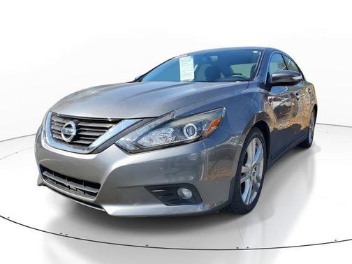2017 Nissan Altima 3.5 SL