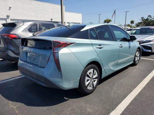 2017 Toyota Prius Four