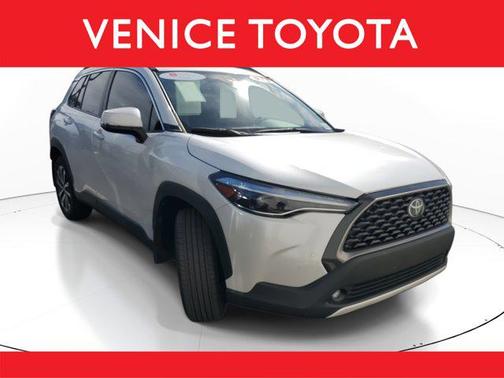 2023 Toyota Corolla Cross XLE