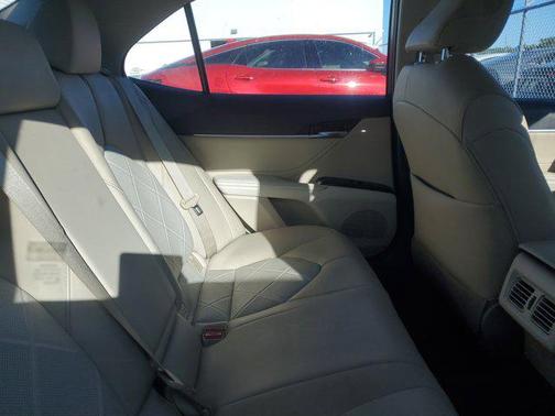 2018 Toyota Camry Hybrid XLE