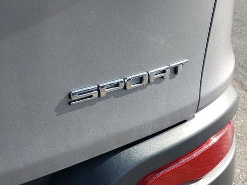 2015 Jeep Cherokee Sport