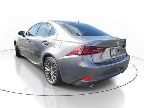 2016 Lexus IS 300 Base