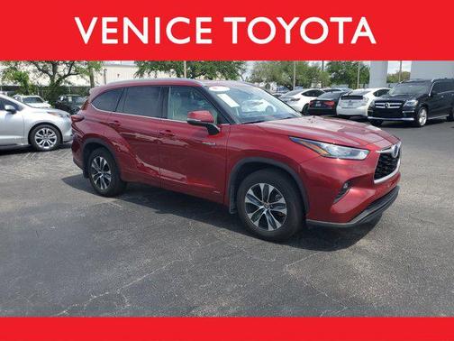 Ruby Flare Pearl 2020 Toyota Highlander Hybrid XLE