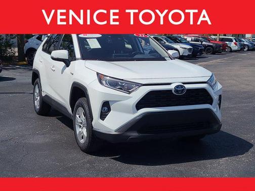 2021 Toyota RAV4 Hybrid XLE