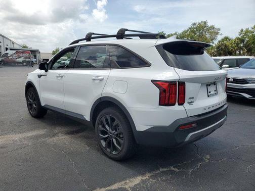 2022 Kia Sorento SX