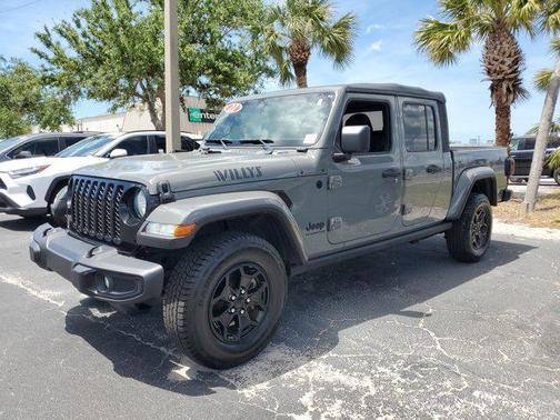 2021 Jeep Gladiator Sport