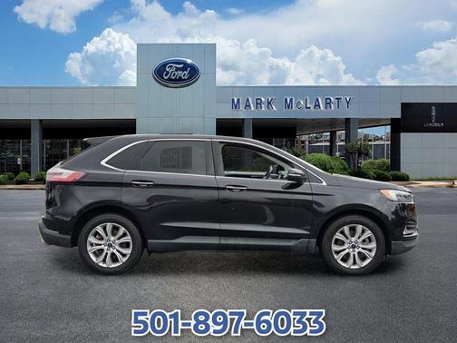 Black Metallic 2022 Ford Edge Titanium