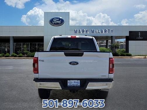 Oxford White 2022 Ford F-150 XLT