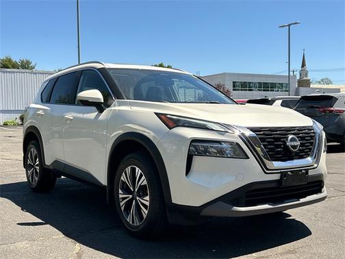 2022 Nissan Rogue SV