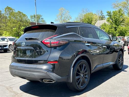 2022 Nissan Murano SV