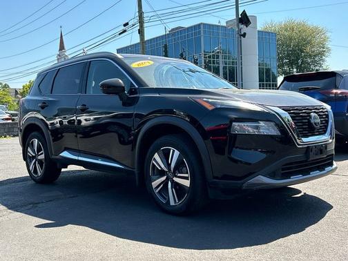 Black 2023 Nissan Rogue SL