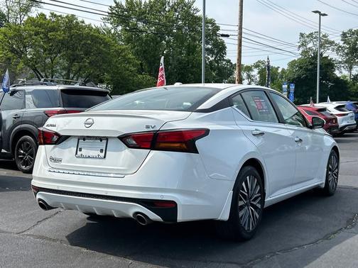 2023 Nissan Altima 2.5 SV