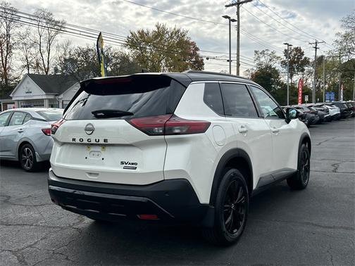 2023 Nissan Rogue SV