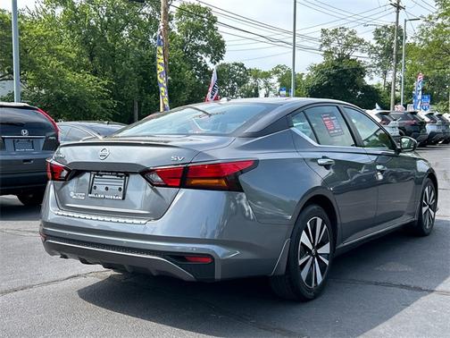 2022 Nissan Altima 2.5 SV