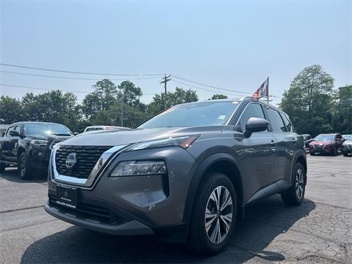 2022 Nissan Rogue SV